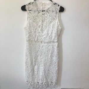 White Lace Dress Sleeveless See-through waist. L